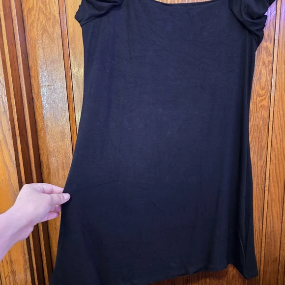 ASOS DESIGN Black Mini Dress Fluffy Cap Sleeves Shortsleeve Scoop Neck Size 14 - Picture 7 of 11